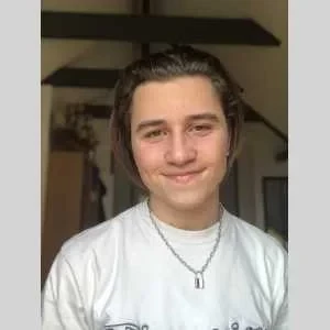 Leandre, babysitter à Enghien les Bains