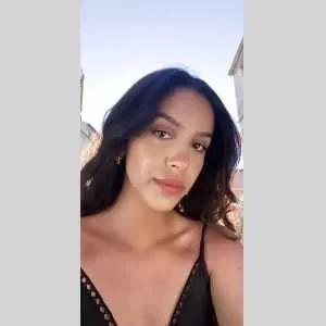 Aliaa, babysitter à Nice