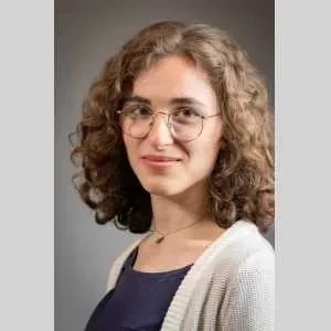 Léa, babysitter à Anisy