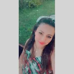 Lylia , babysitter à Nancy