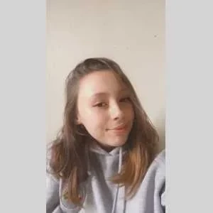 Marylou , babysitter à Tours