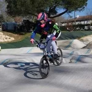 Elena, babysitter à Valady