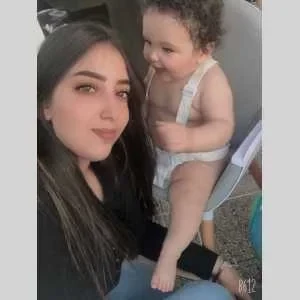 Elhame, babysitter à Mauperthuis