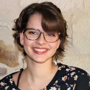 Manon, babysitter à Verrie