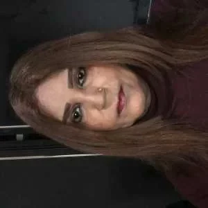 Maya, babysitter à La Courneuve