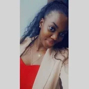 Paule daniela , babysitter à Dunkerque