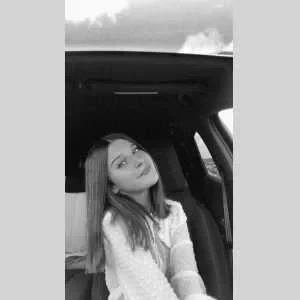 Alicia, babysitter à Raimbeaucourt