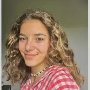 Marie, babysitter à Villenave d Ornon