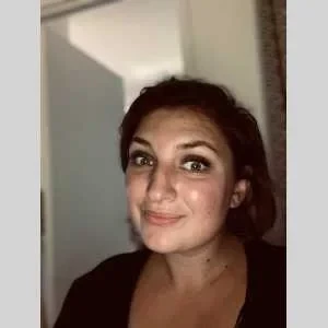 Blanche , babysitter à Levallois Perret