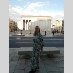 Oceane, babysitter à Nimes