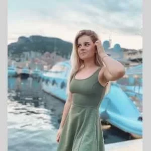 Irina, babysitter à Le Pecq