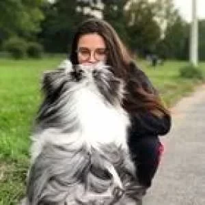 Anais, babysitter à Maulde