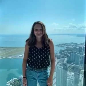 Camille, babysitter à Louveciennes