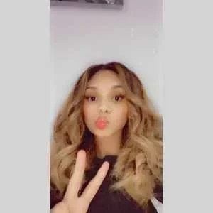 Ines, babysitter à Drancy