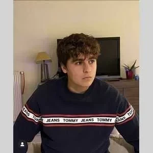 Diego, babysitter à Tassin la Demi Lune