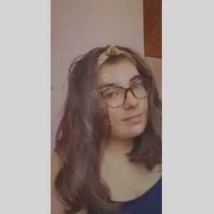 Léa, babysitter à Mardeuil