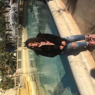 Maeli, babysitter à Sanary sur Mer