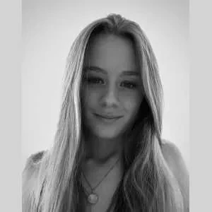 Manon, babysitter à Saint Sulpice et Cameyrac