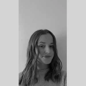 Elsa, babysitter à Nuille sur Vicoin