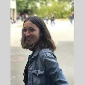 Eloise, babysitter à Saint Jean sur Vilaine