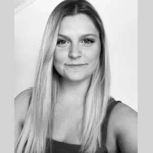 Marine, babysitter à L Isle sur la Sorgue