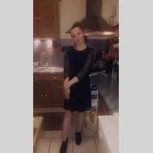 Julia, babysitter à Anzin