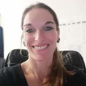 Lucie, babysitter à La Rouviere