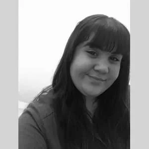 Noellya , babysitter à Brest