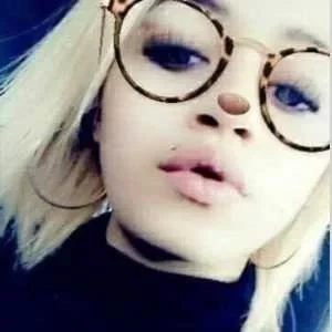 Ocianne, babysitter à Guenin