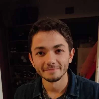 Quentin, babysitter à Bordeaux