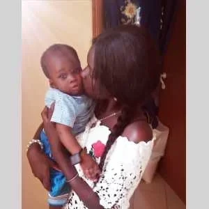 Mame issa , babysitter à Brest