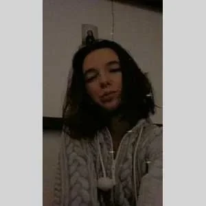 Héléa, babysitter à Ormes