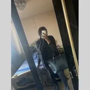 Woppa, babysitter à Carrieres sur Seine