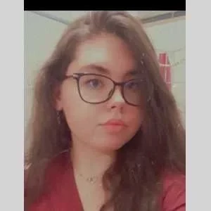 Anaïs, babysitter à Angers