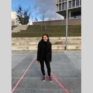 Cléa, babysitter à Paris