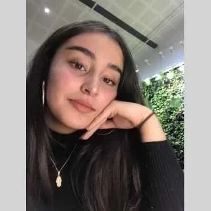 Samara, babysitter à Les Clayes sous Bois