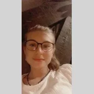 Eloïse, babysitter à Amilly