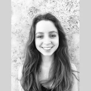 Emma, babysitter à Bourg en Bresse