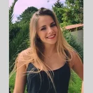 Camille, babysitter à Lege Cap Ferret