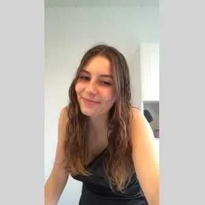 Laura , babysitter à Le Mans