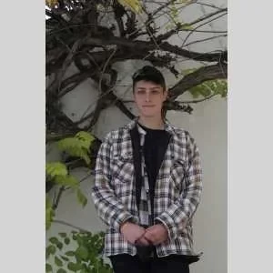 Théo, babysitter à Barberaz