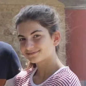 Lucie, babysitter à Angers