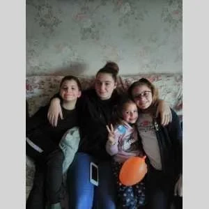 Emma, babysitter à Carbon Blanc