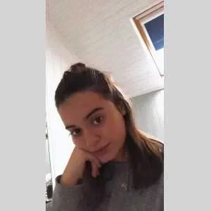 Victoria , babysitter à Vincennes