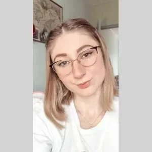 Alexia, babysitter à Talange