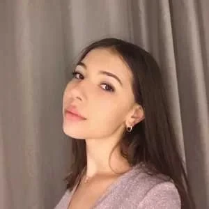 Lilou, babysitter à Thionville