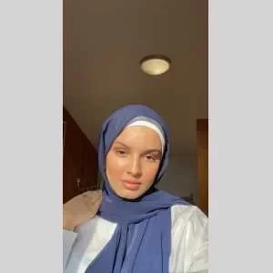 Nirma, babysitter à Sucy en Brie