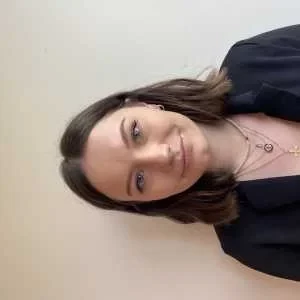 Malaurie, babysitter à Angers