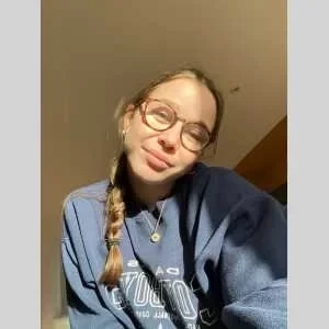 Alissa, babysitter à Divatte sur Loire