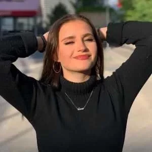 Anne, babysitter à Sartrouville